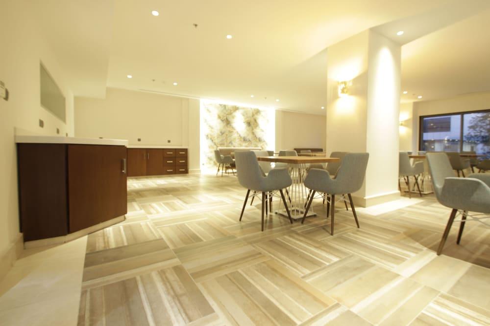 Diwan Residence Prince Sultan Road Джедда Экстерьер фото